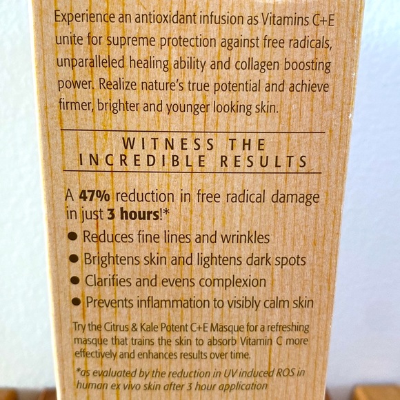 Citrus & Kale Potent C+E Serum - Picture 3 of 3